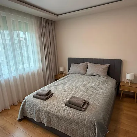 Seven Hills House بلوفديف